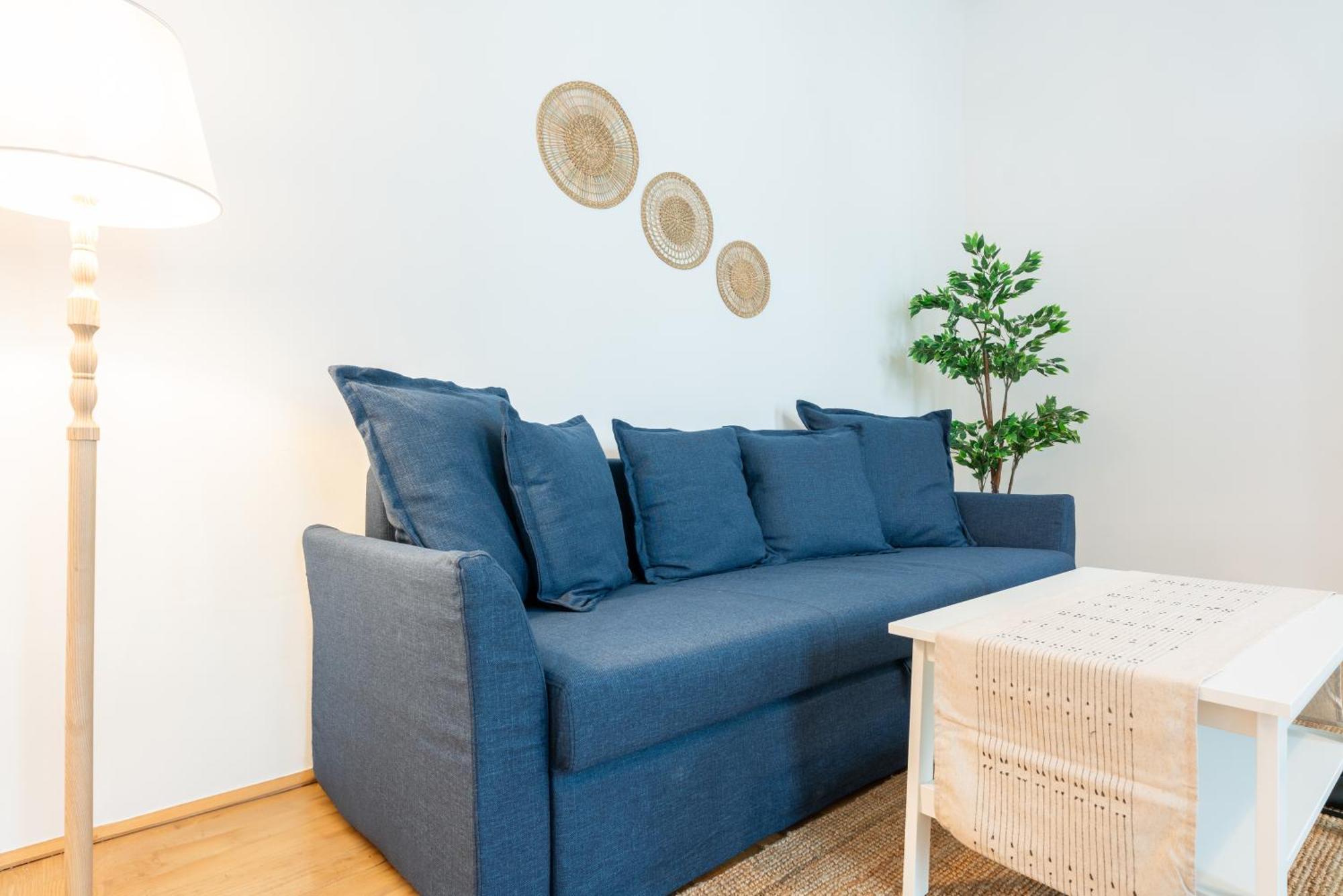 1020 Apartment *