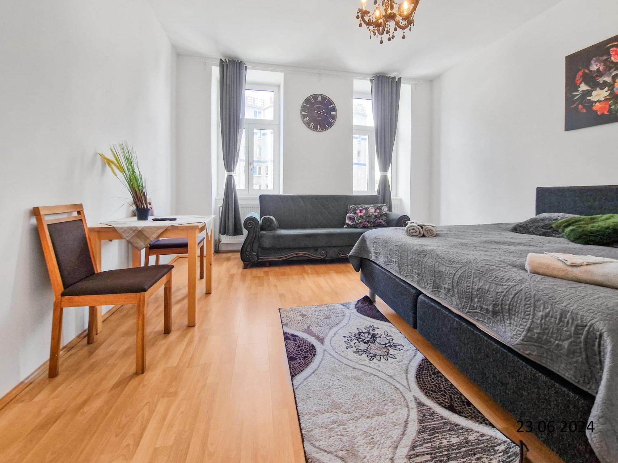 Elegant Three-bedroom