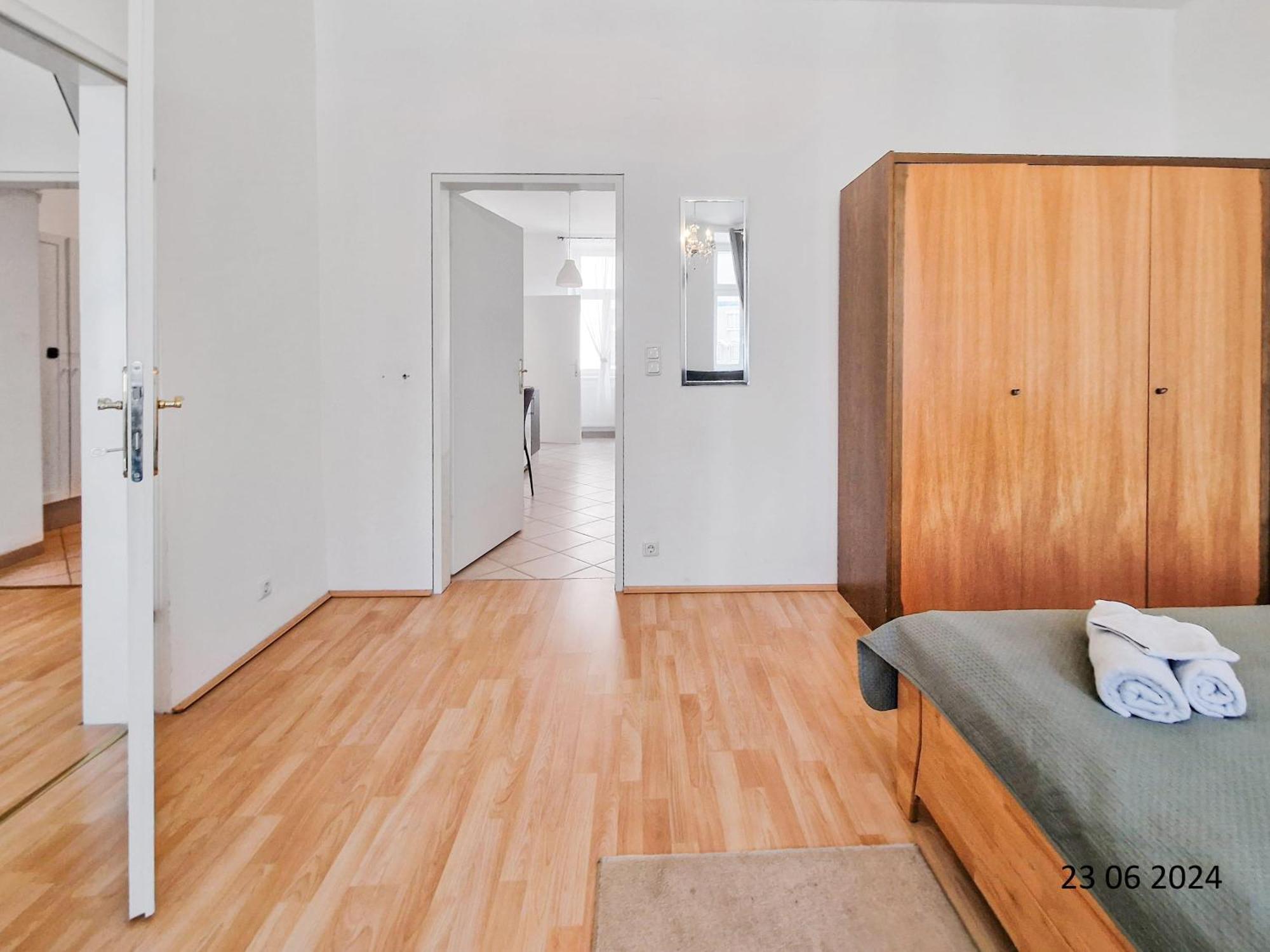 Elegant Three-bedroom Vienna