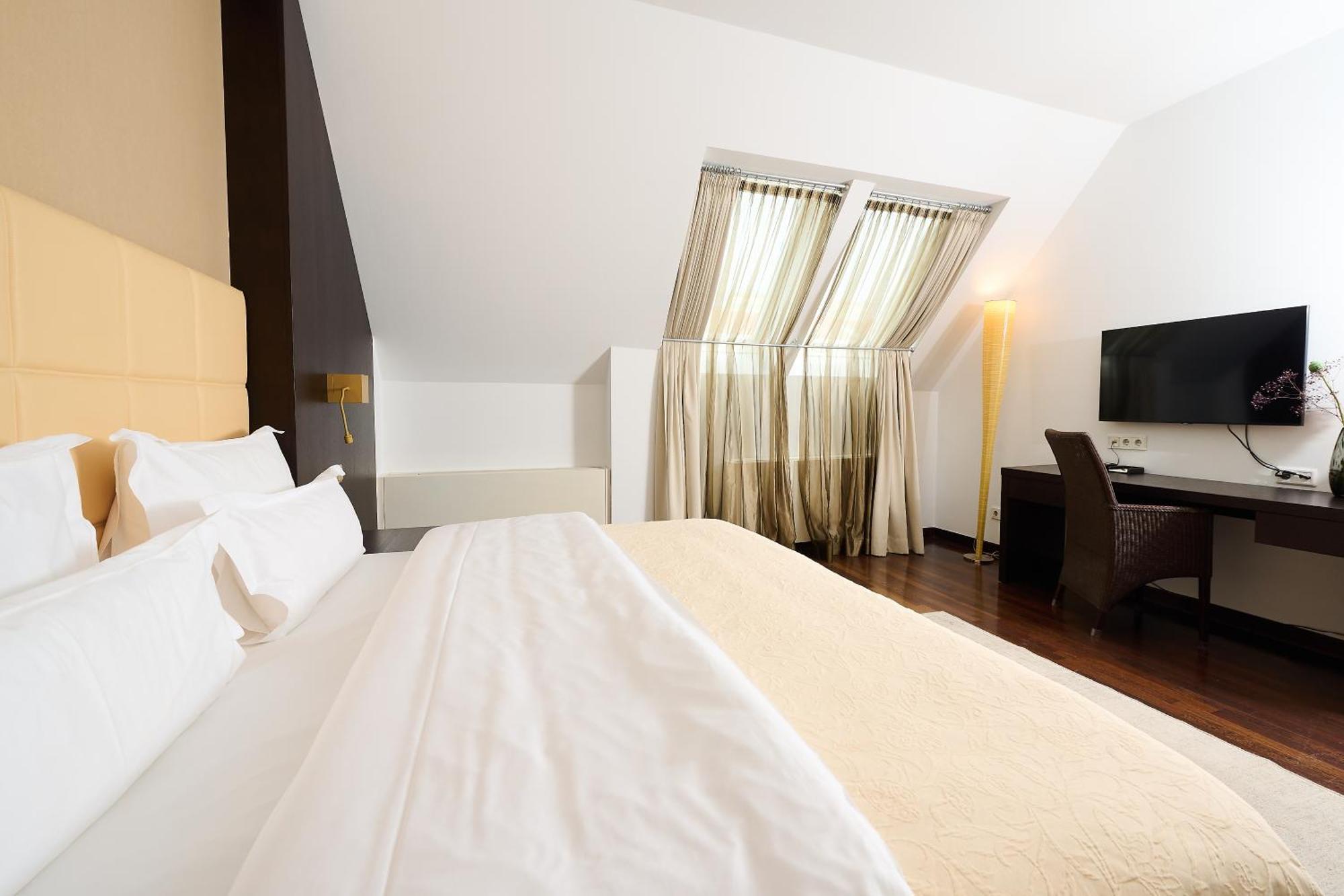 Myplace Premium Aparthotel