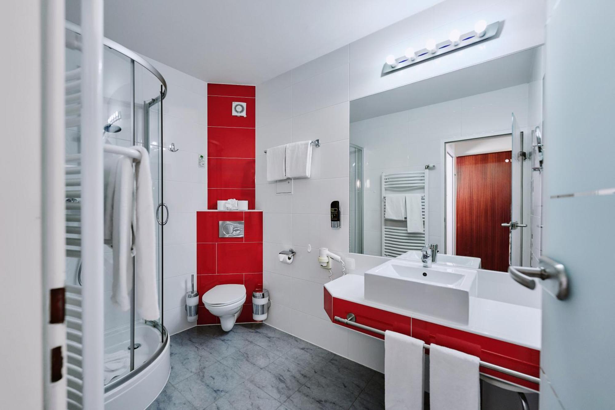 Deutschmeister Hotel 3*