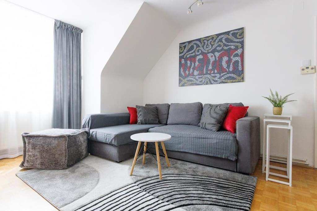 Viennalove In 2nd District Apartment