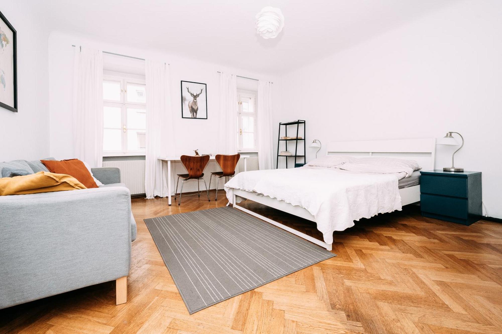 Premium Naschmarkt Ii Viena