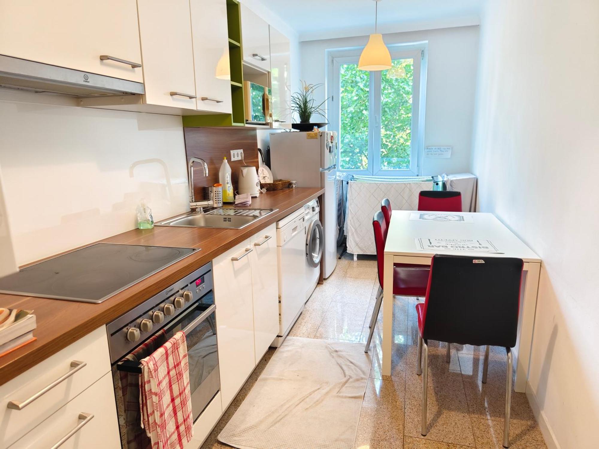 The White - Great Ferris Wheel Apartment Wien
