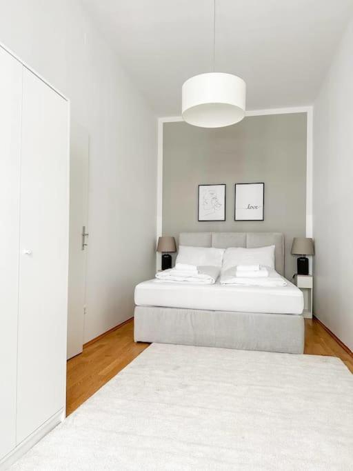 Apartment High End Long *