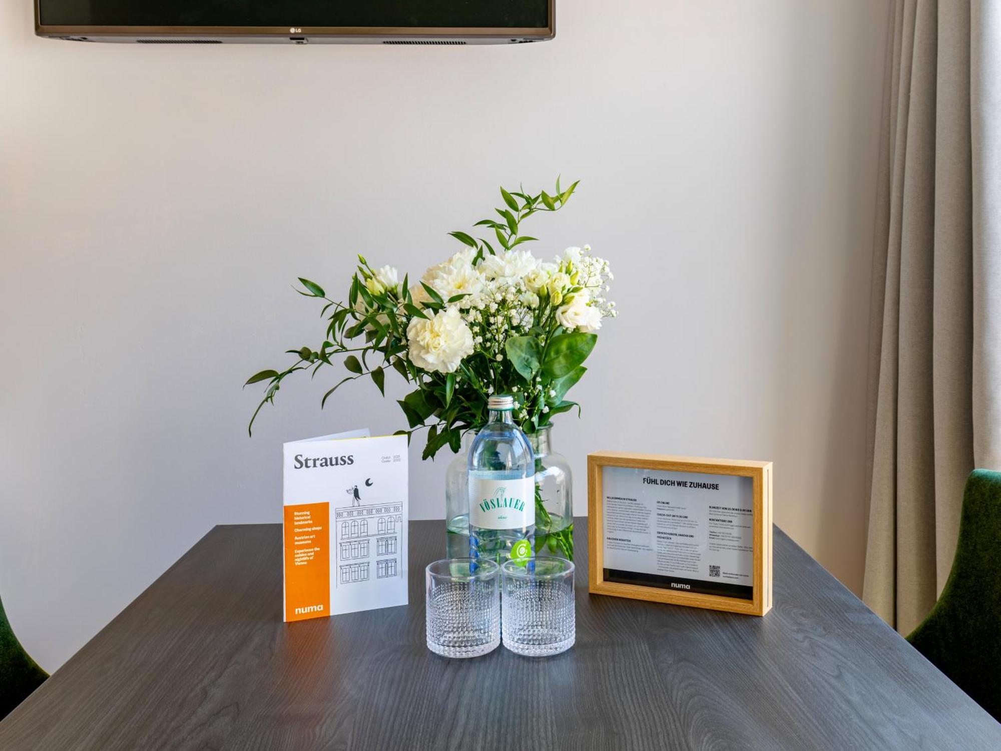 Aparthotel Numa Strauss 3*