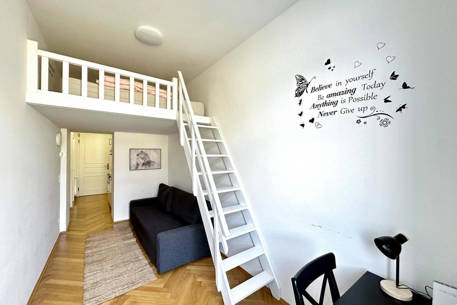 Stylish Central 2 Bedroom