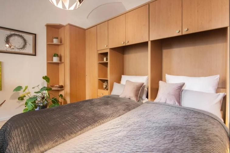 Suesses Naehe Volkstheater Apartment Vienna