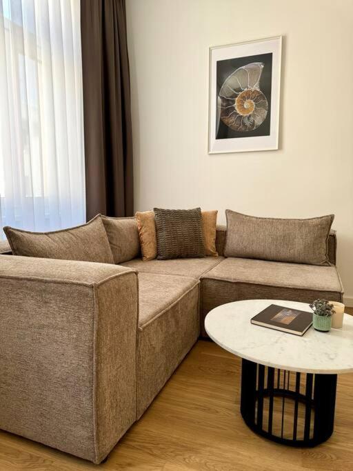 Apartment Neu! Stilvolles Wohnen In Historischem Ambiente 10,2
