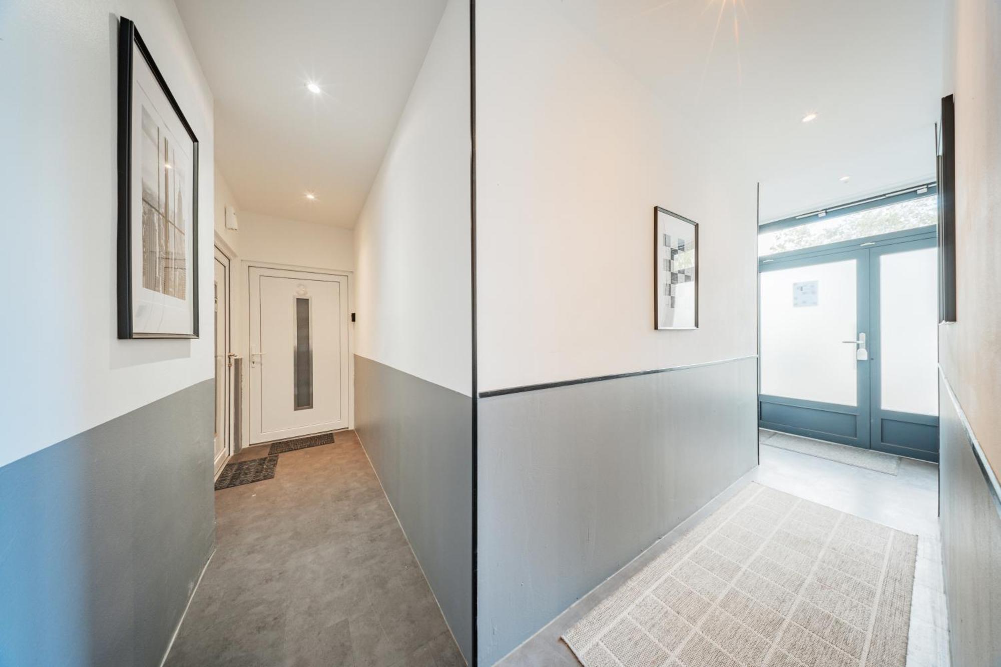 Center Lofts *