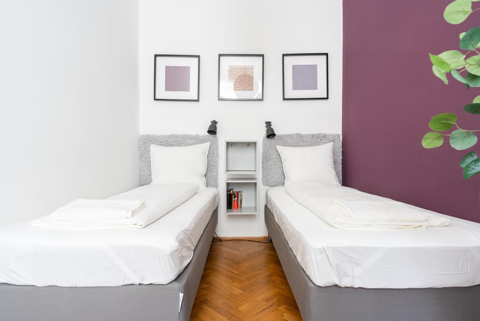 Apartamento 1110 *