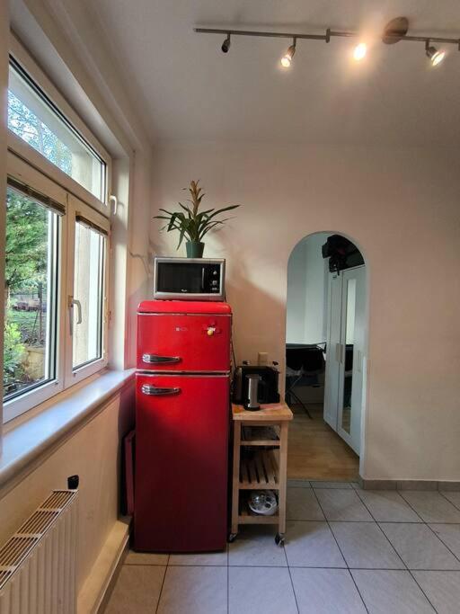 Bright Flat Next To Schoenbrunn Apartment