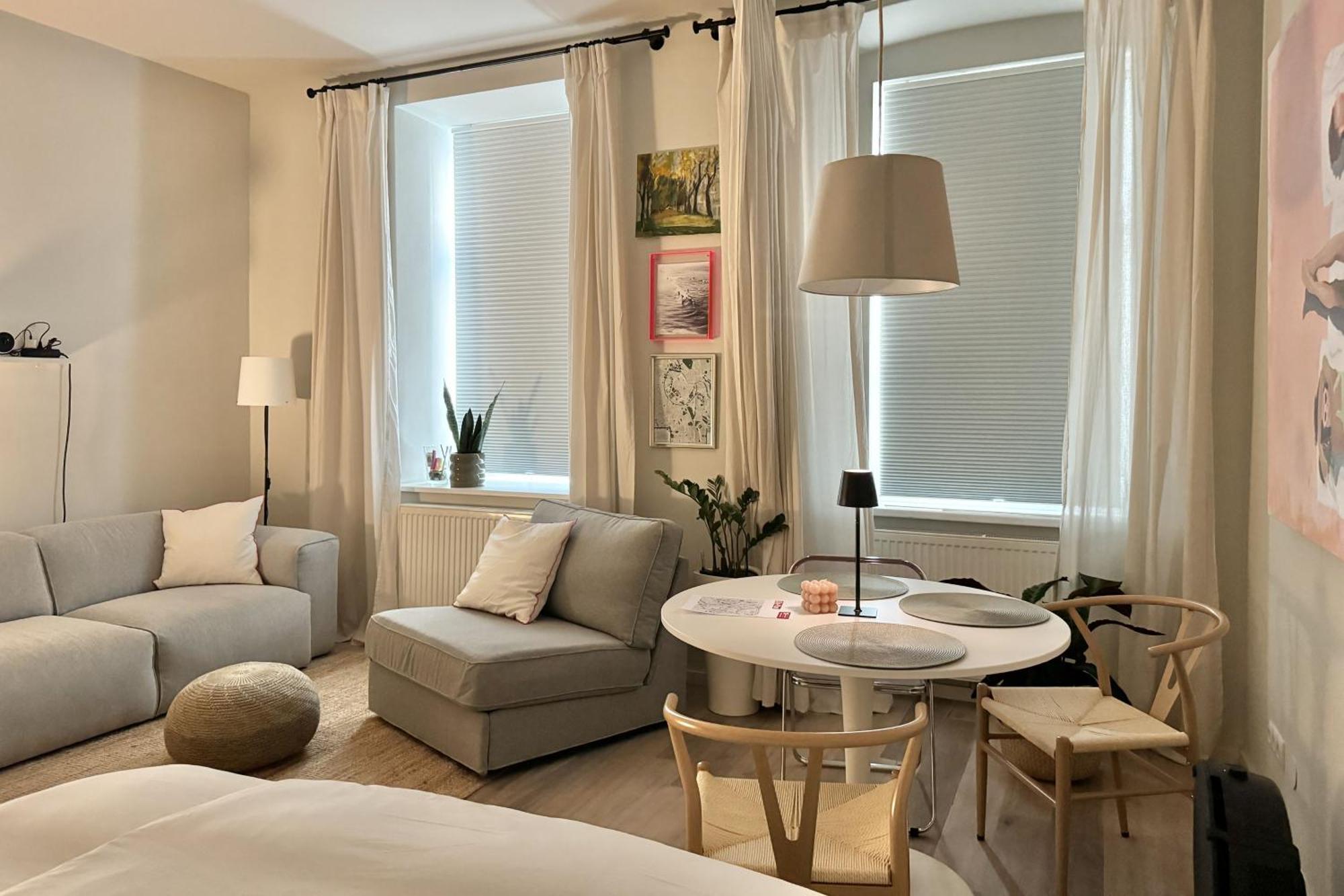 Gemuetliches Im Servitenviertel Apartment Wien