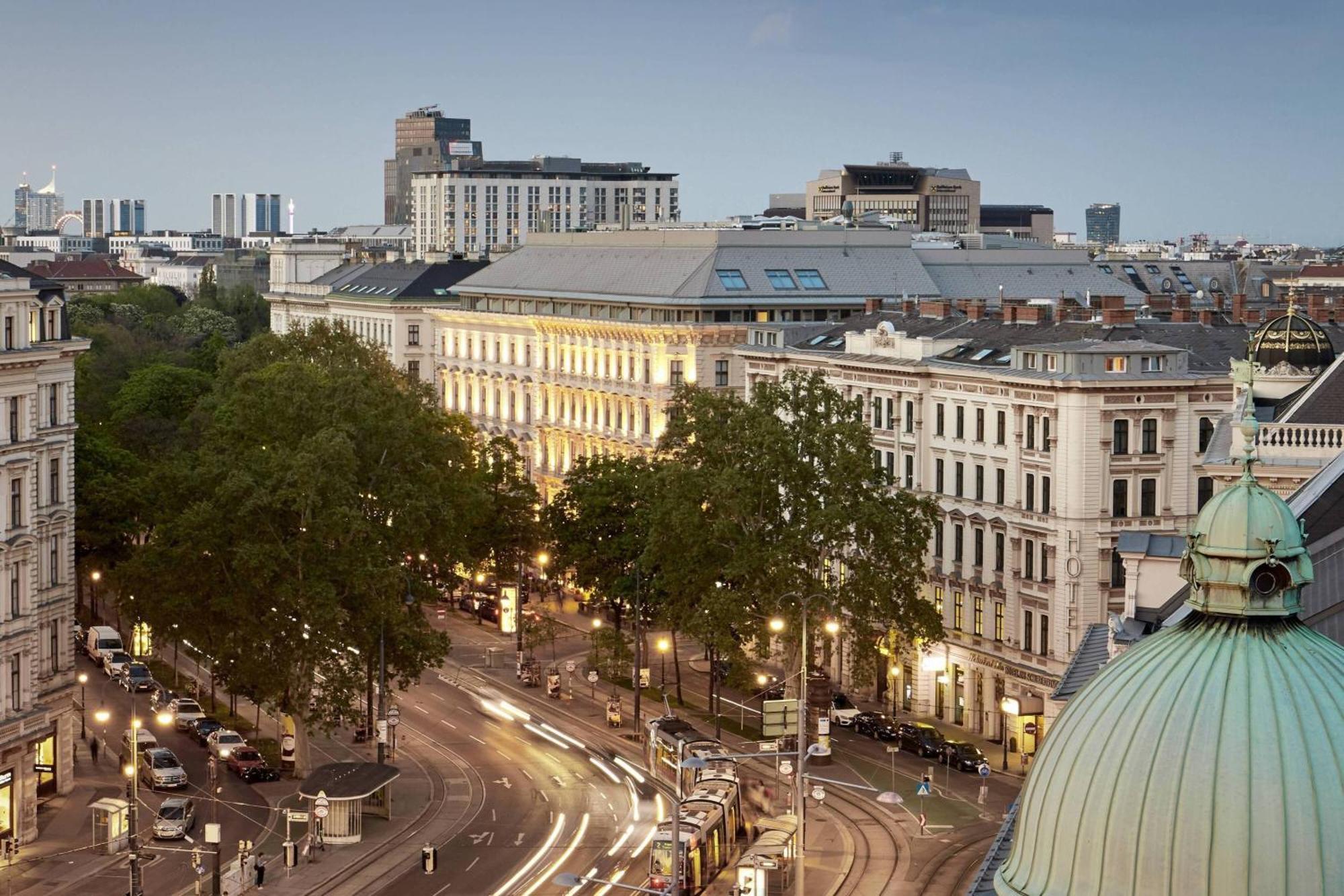 The Ritz-carlton, Hotel 5*