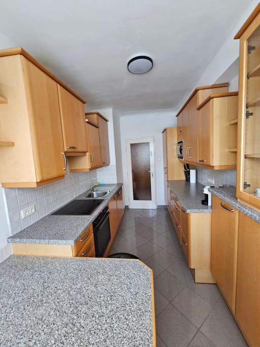 Jonas Apartment, 2 Br Vienna