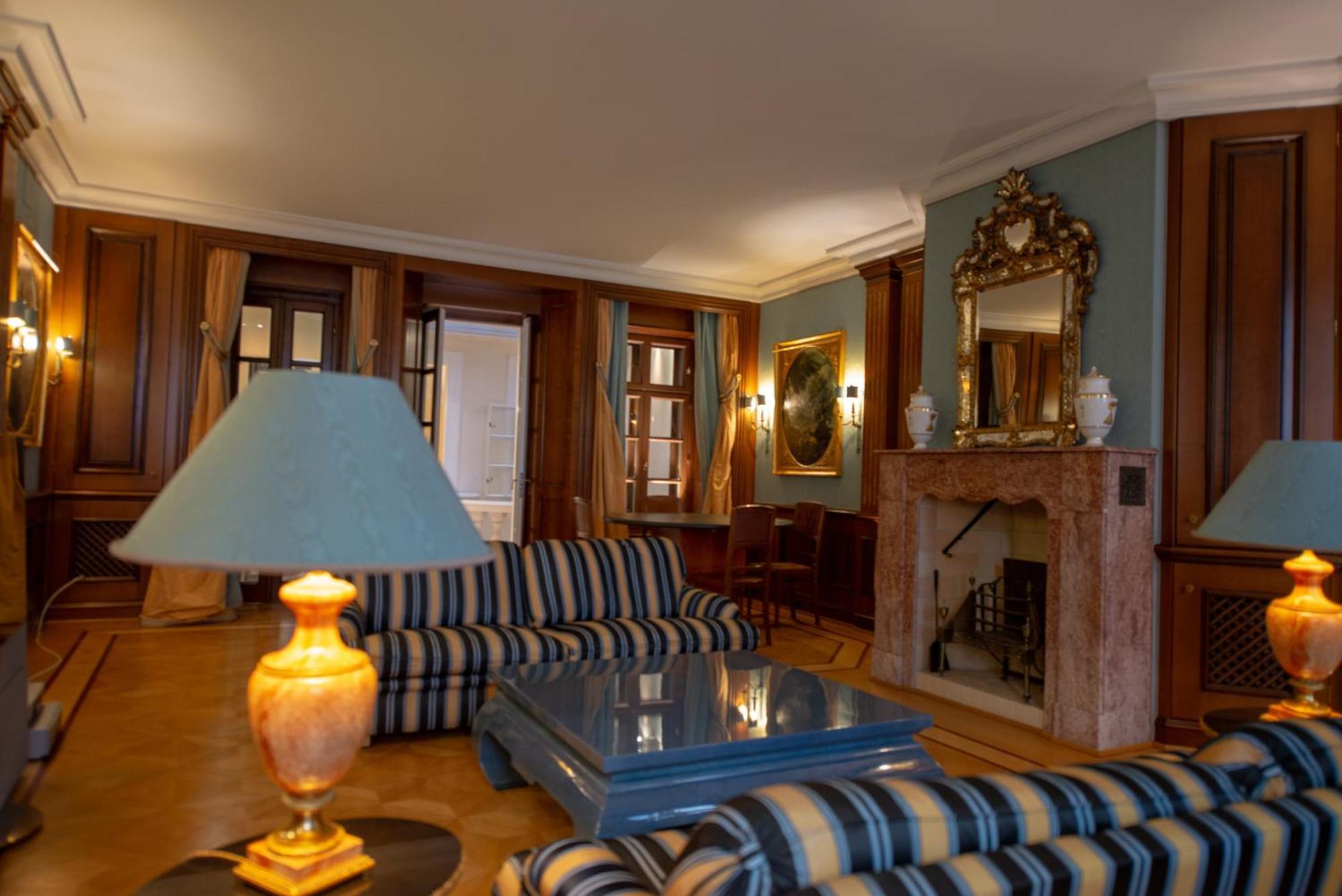 Zum Blauen Karpfen Apartment Vienna
