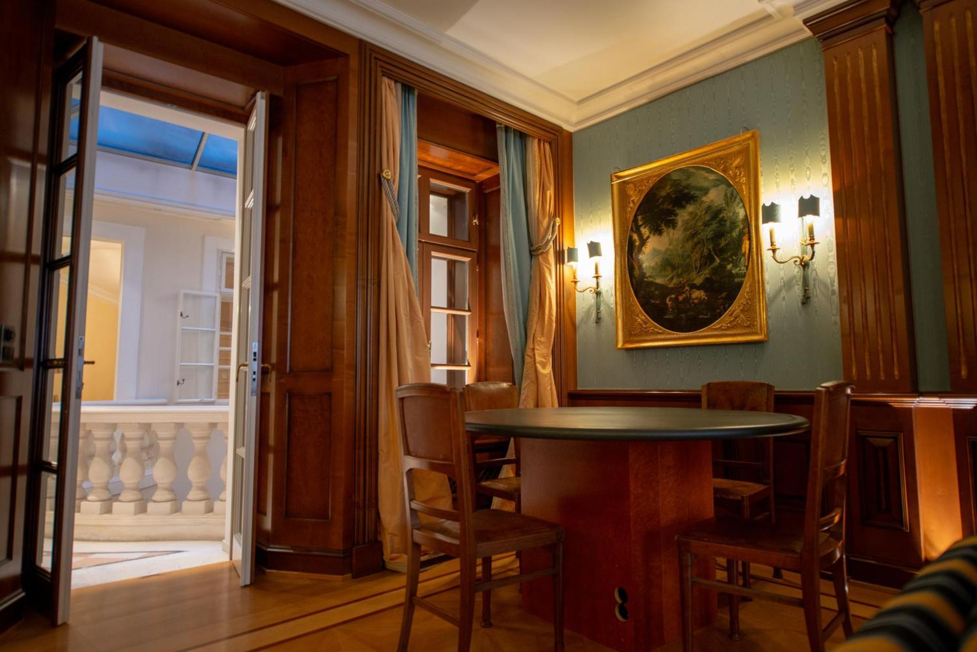 Zum Blauen Karpfen Apartment Vienna