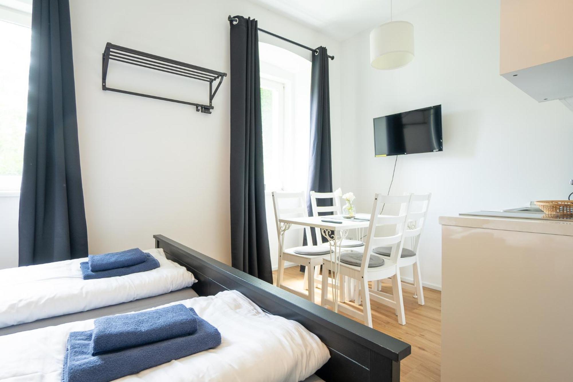 Dainn Schoenbrunn Apartment