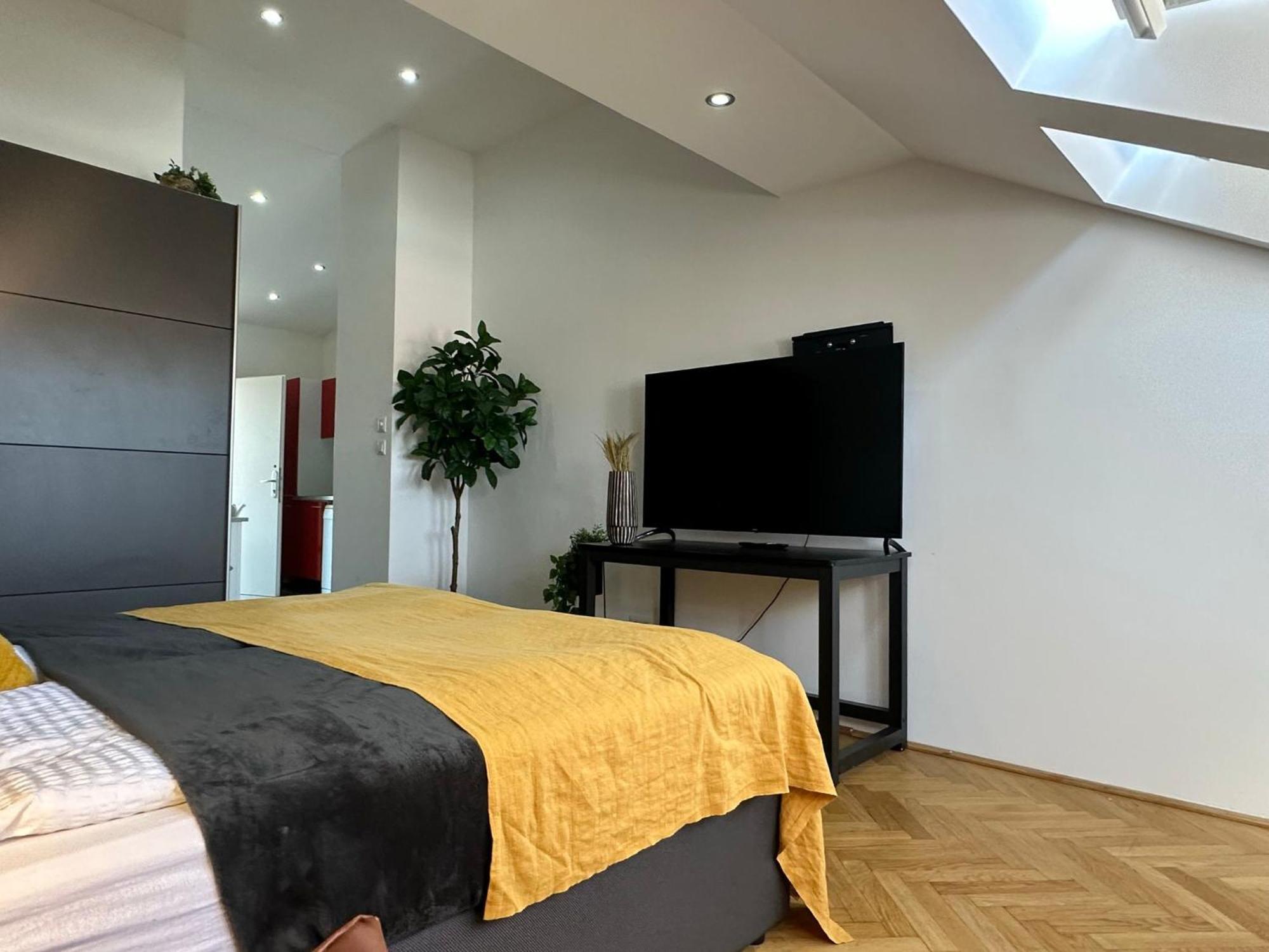 I 5 Minutes To Metro Apartment Wien
