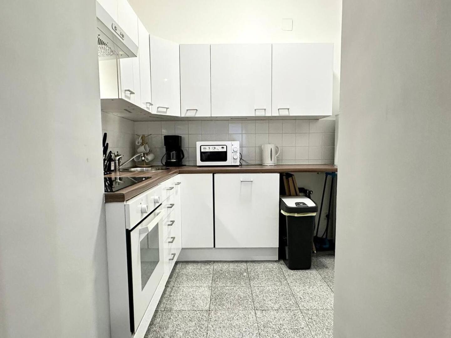 Apartment I 5 Minutes To Metro *