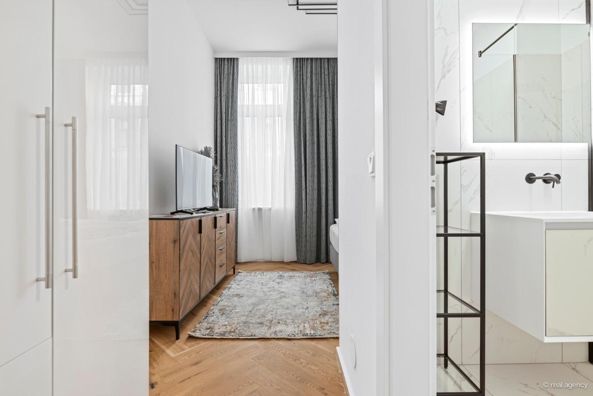 Easy Flat Hernals Vienna