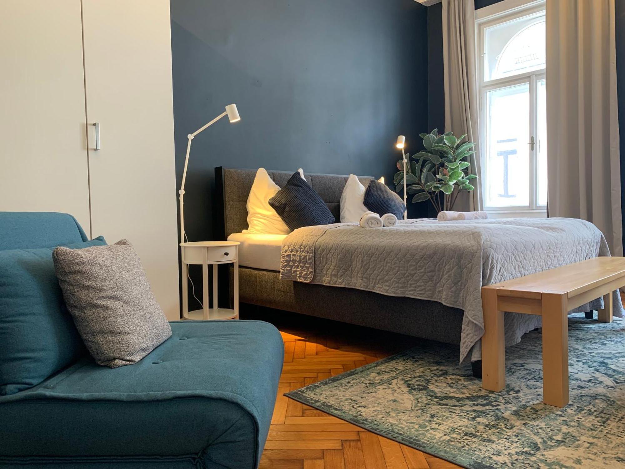 Apartment Grosszuegiger Wiener Altbau Gleich Neben Schoenbrunn *