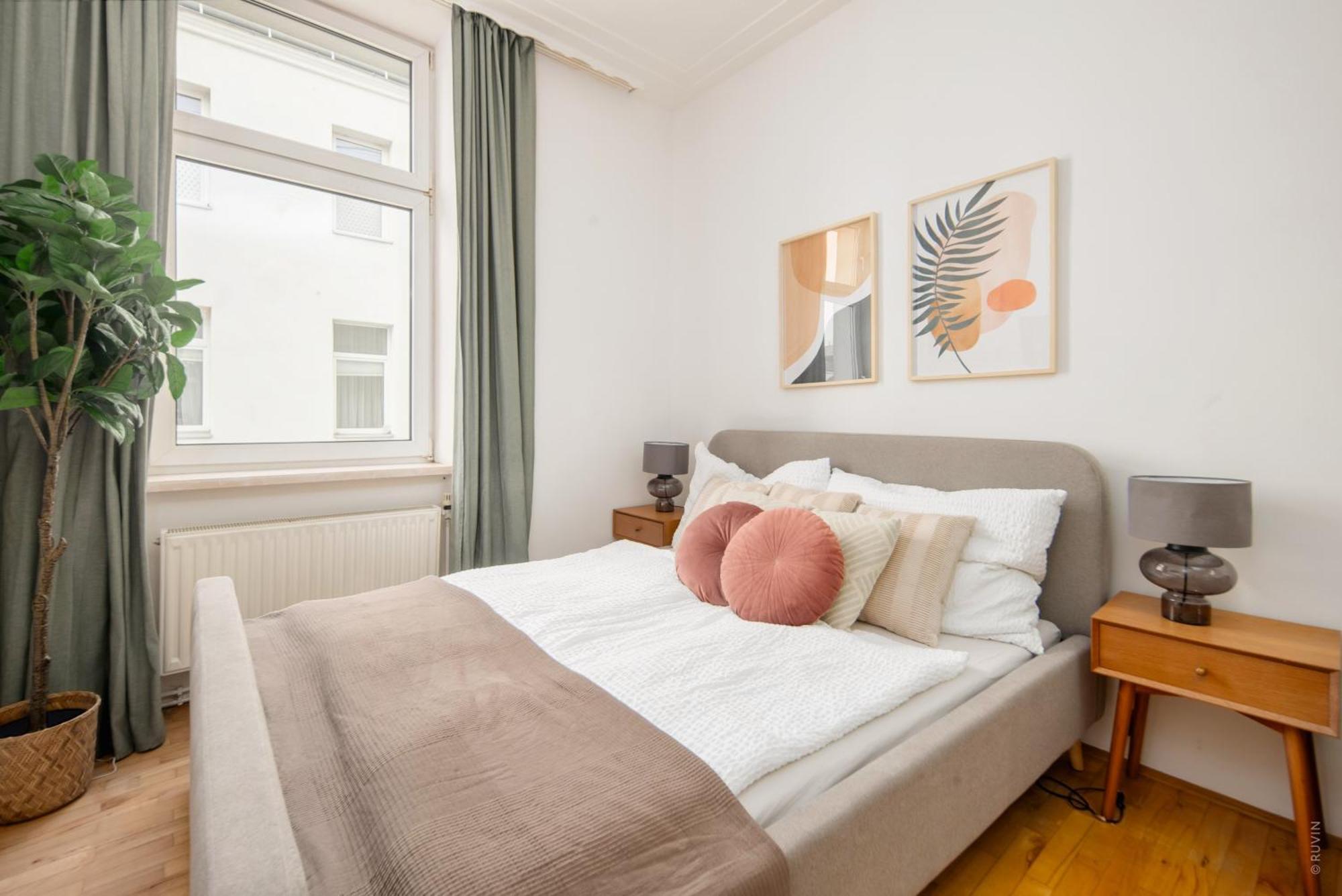Apartment I 5 Minutes To Metro