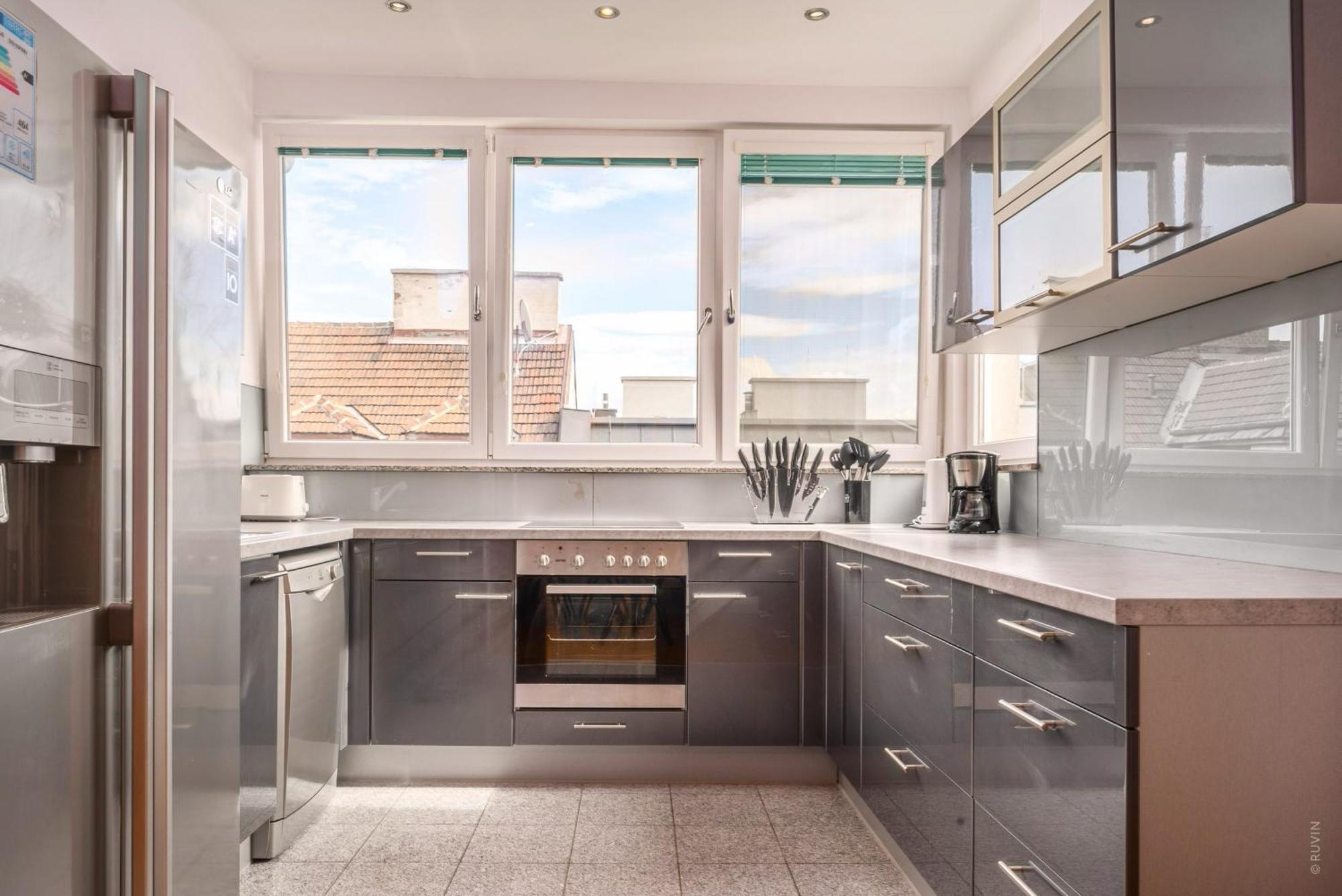 Apartment I 5 Minutes To Metro *