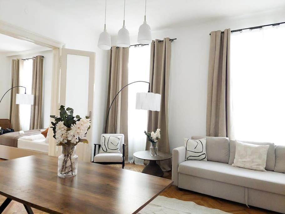 Big Garden Apartment, 10 Minutes To U4 And U6 Vienna