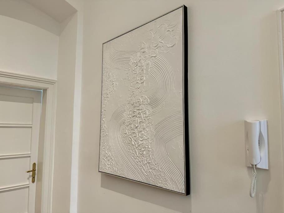 Close To Metro, 10 Minutes To Mariahilferstrasse