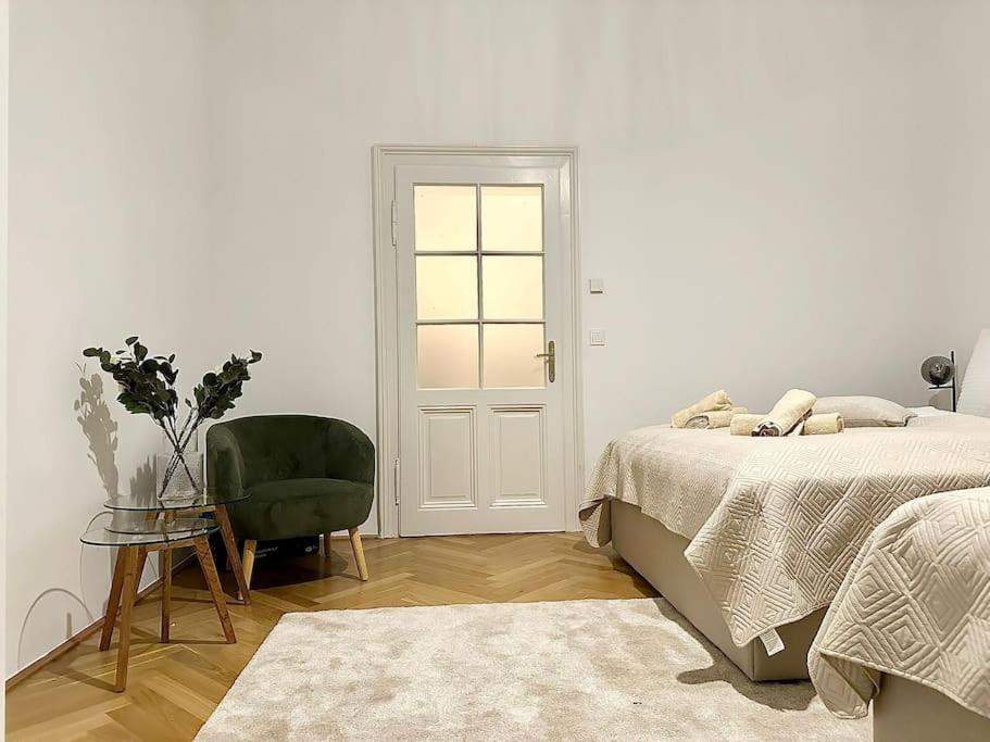 Apartment Close To Metro, 10 Minutes To Mariahilferstrasse Vienna