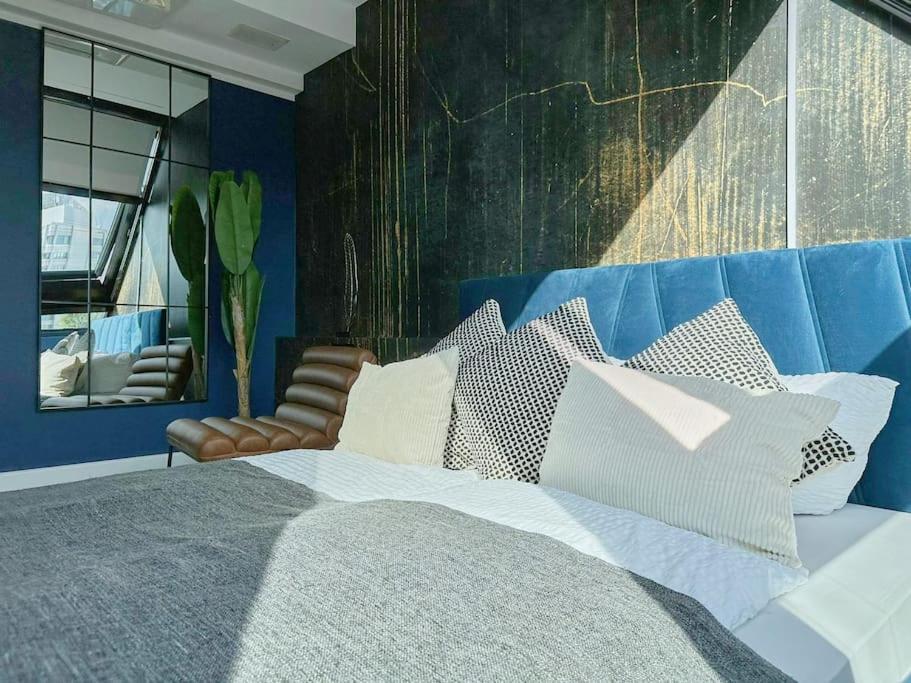 Next To Augarten Penthouse Rooftop Terrace * Vienna