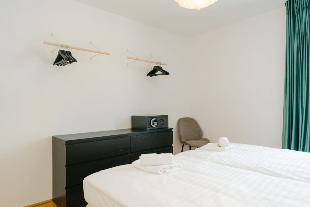 Hip Perfect For 4 Or 6, Great District, Metro Appartamento *