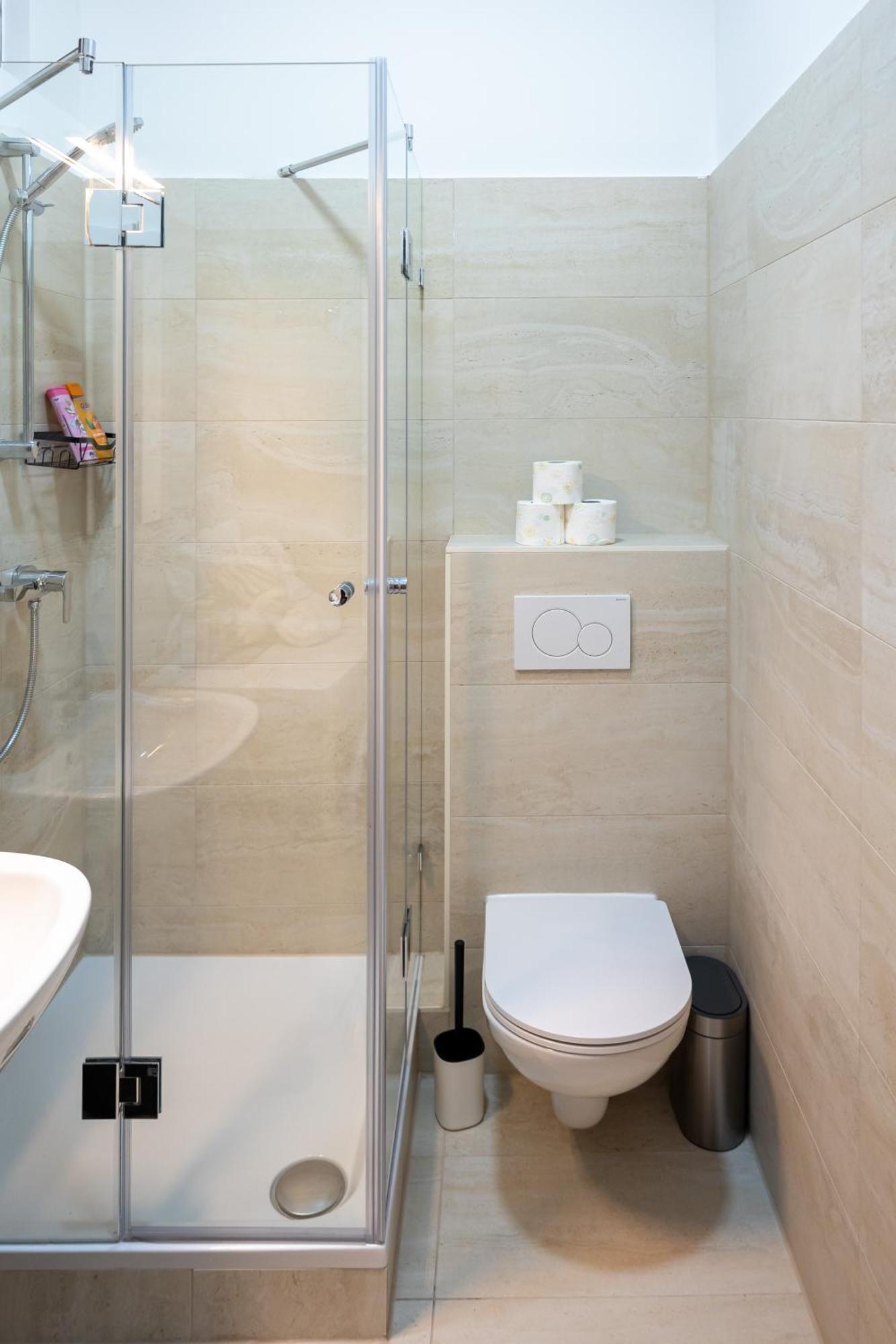 Deluxe Retreat Near Praeter Park And Centre Apartment Vienna