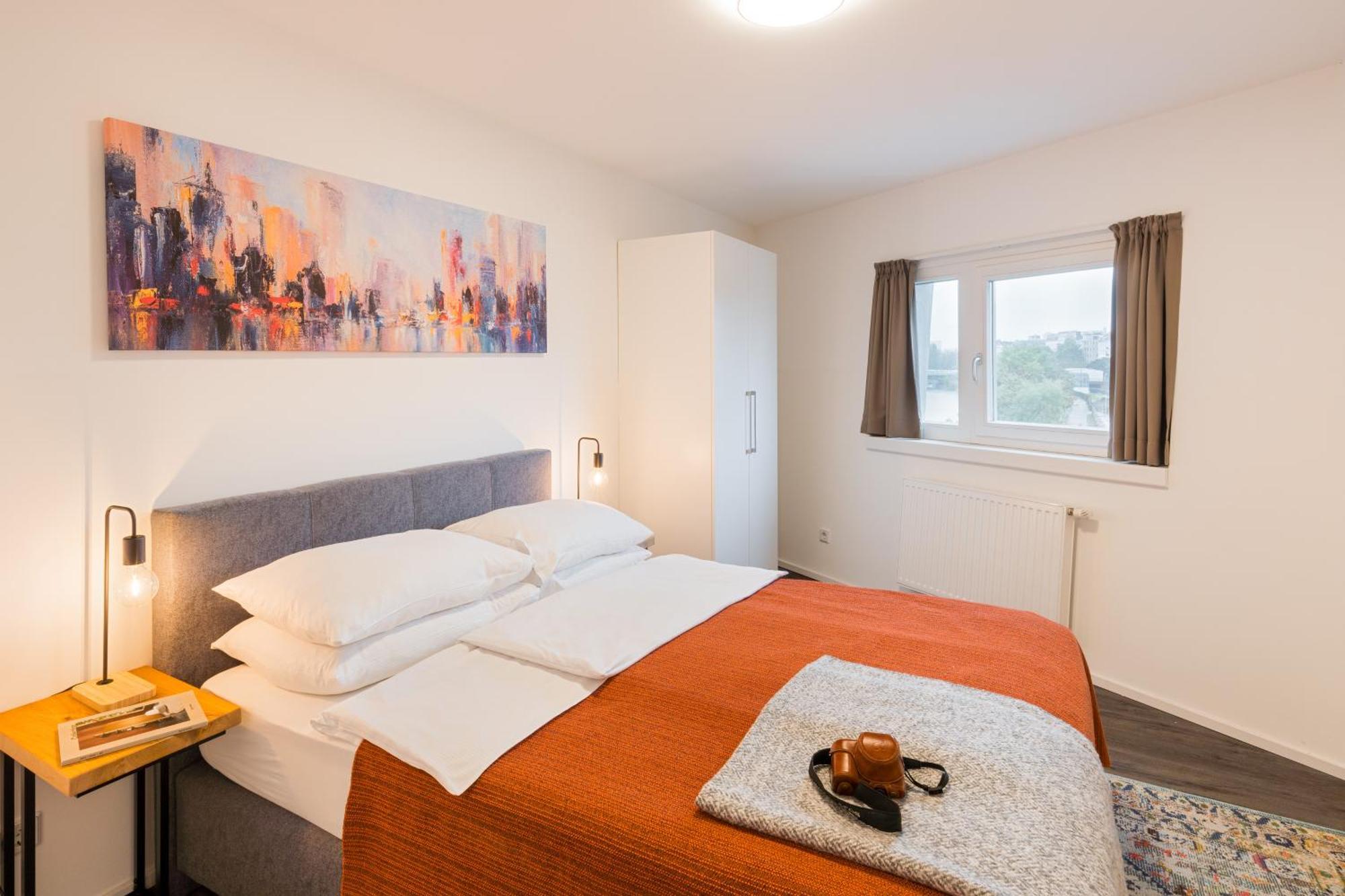 Apartment Urban Island I Riverside *