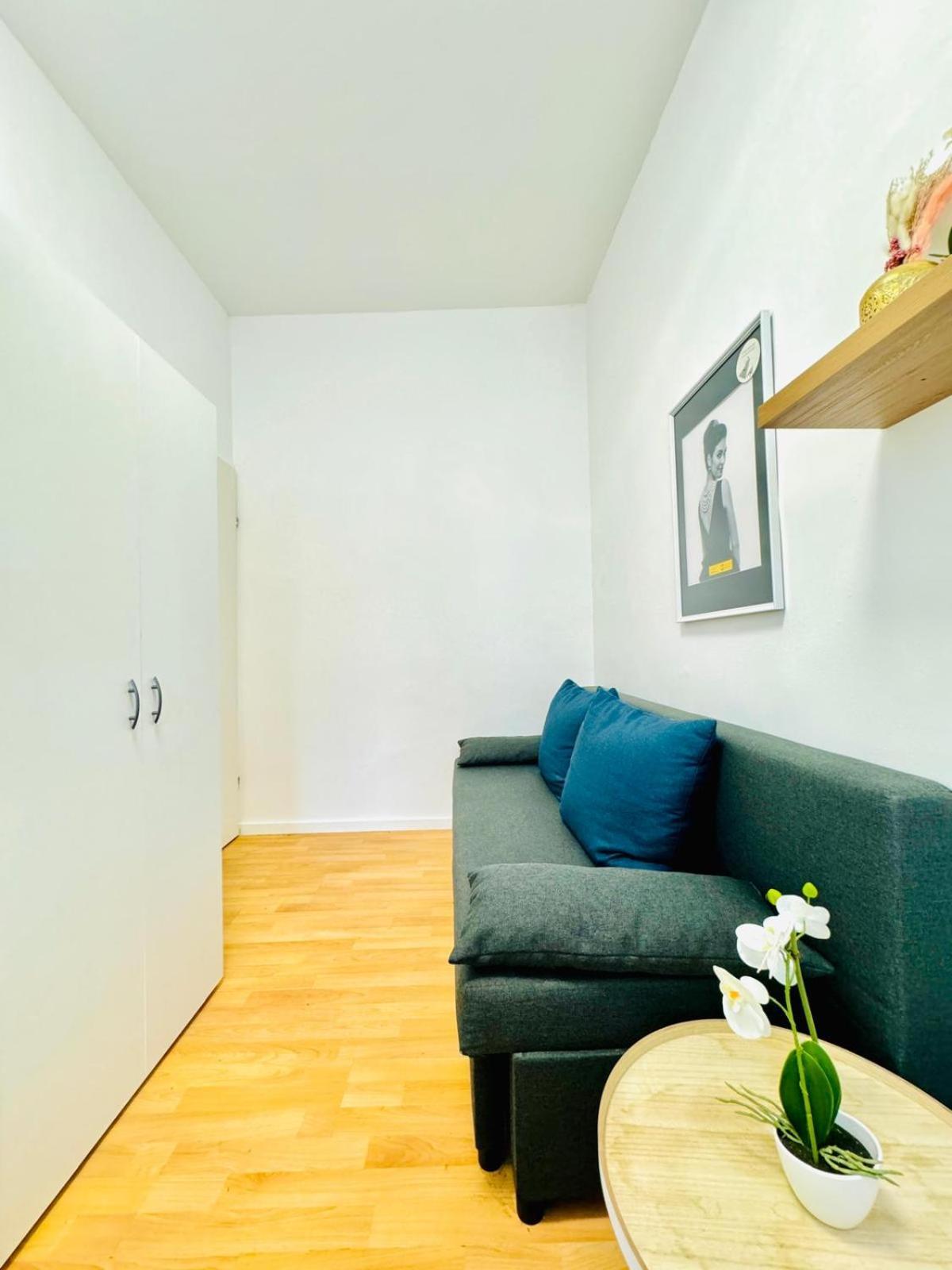Apartment Comfy In A Shared Apt, 8min To Rathausplatz