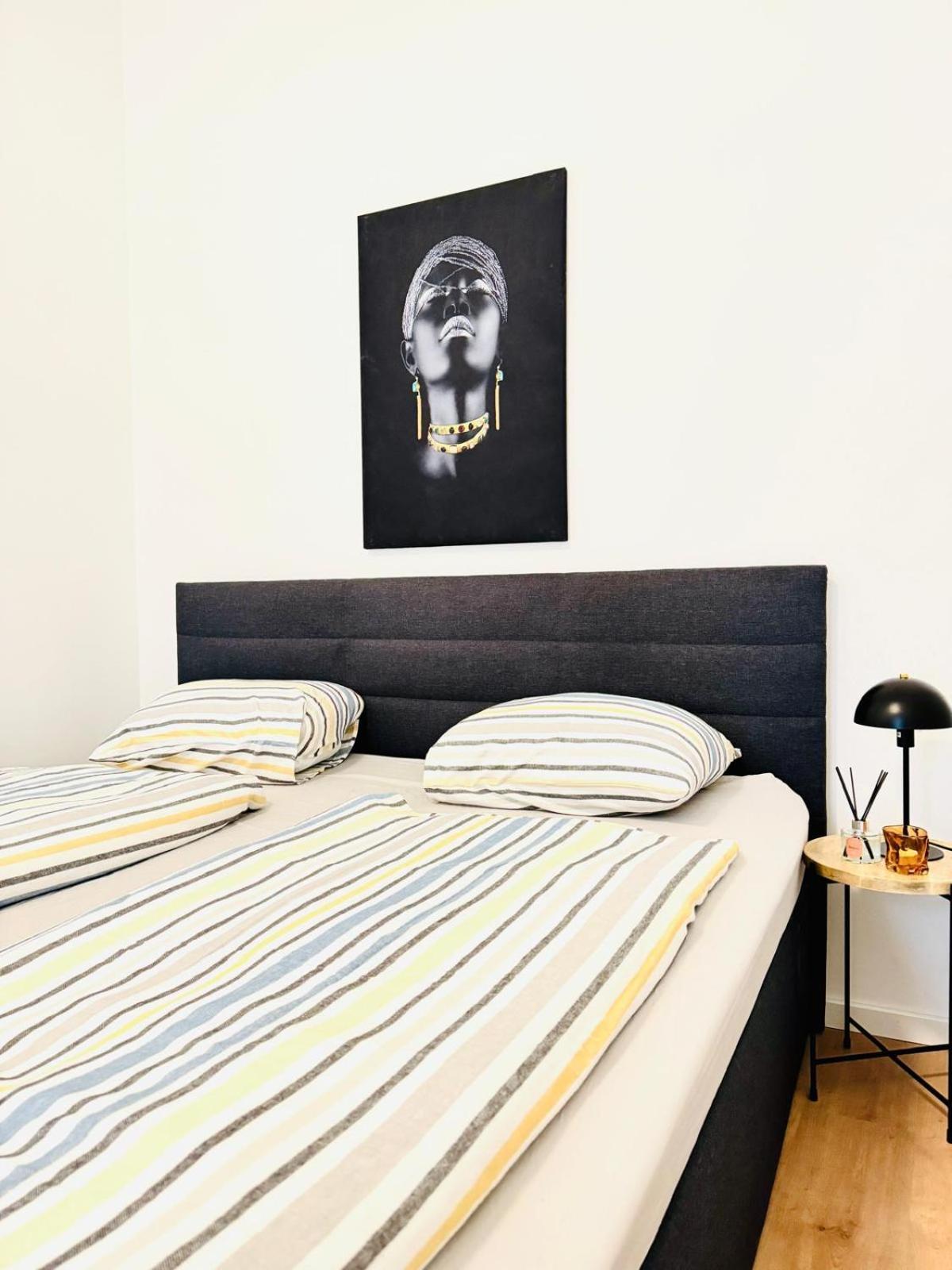 Apartment 5br Shared Ideal For Groups 7 Min To Westbahnhof