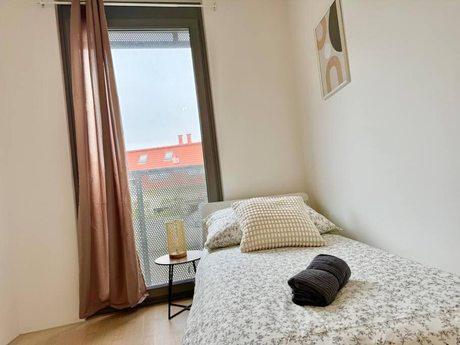 Apartment 85 M2 Modern With Free Parking *
