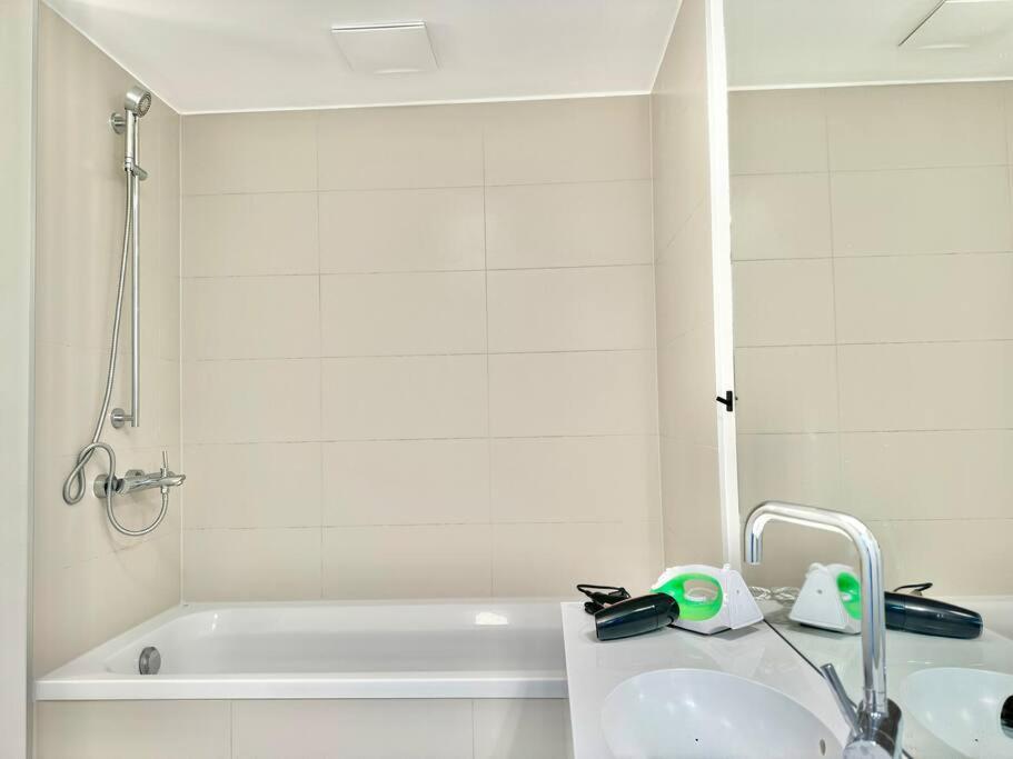 Apartment 85 M2 Modern With Free Parking Vienna