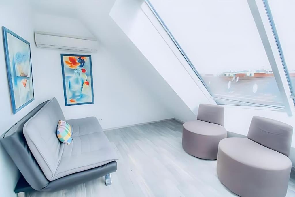 Apartamento Central 4br Apt With Terrace, 10min Walk To Augarten *