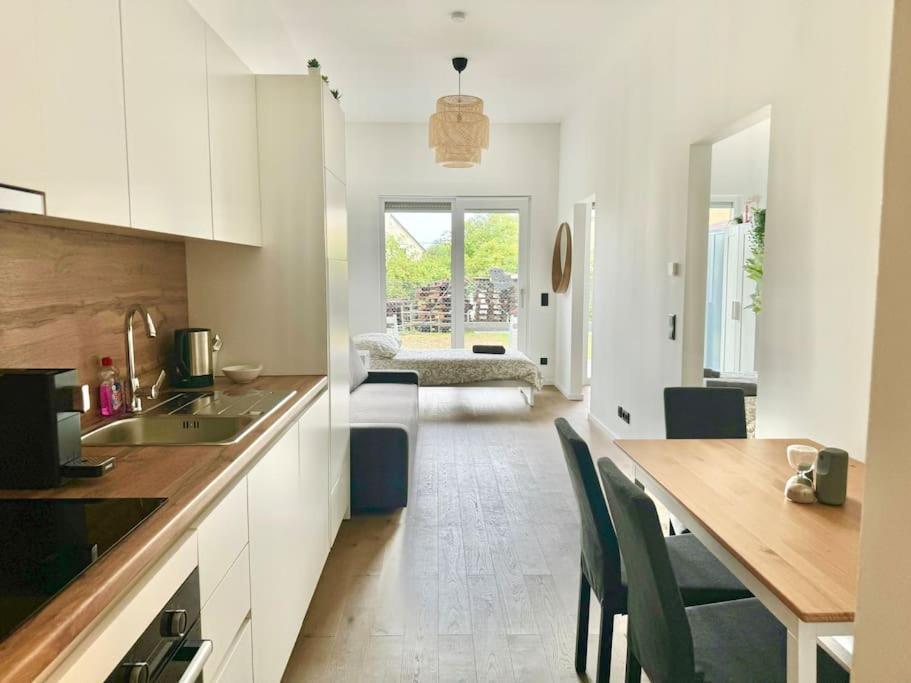 Stylish Modern With Garden Vienna
