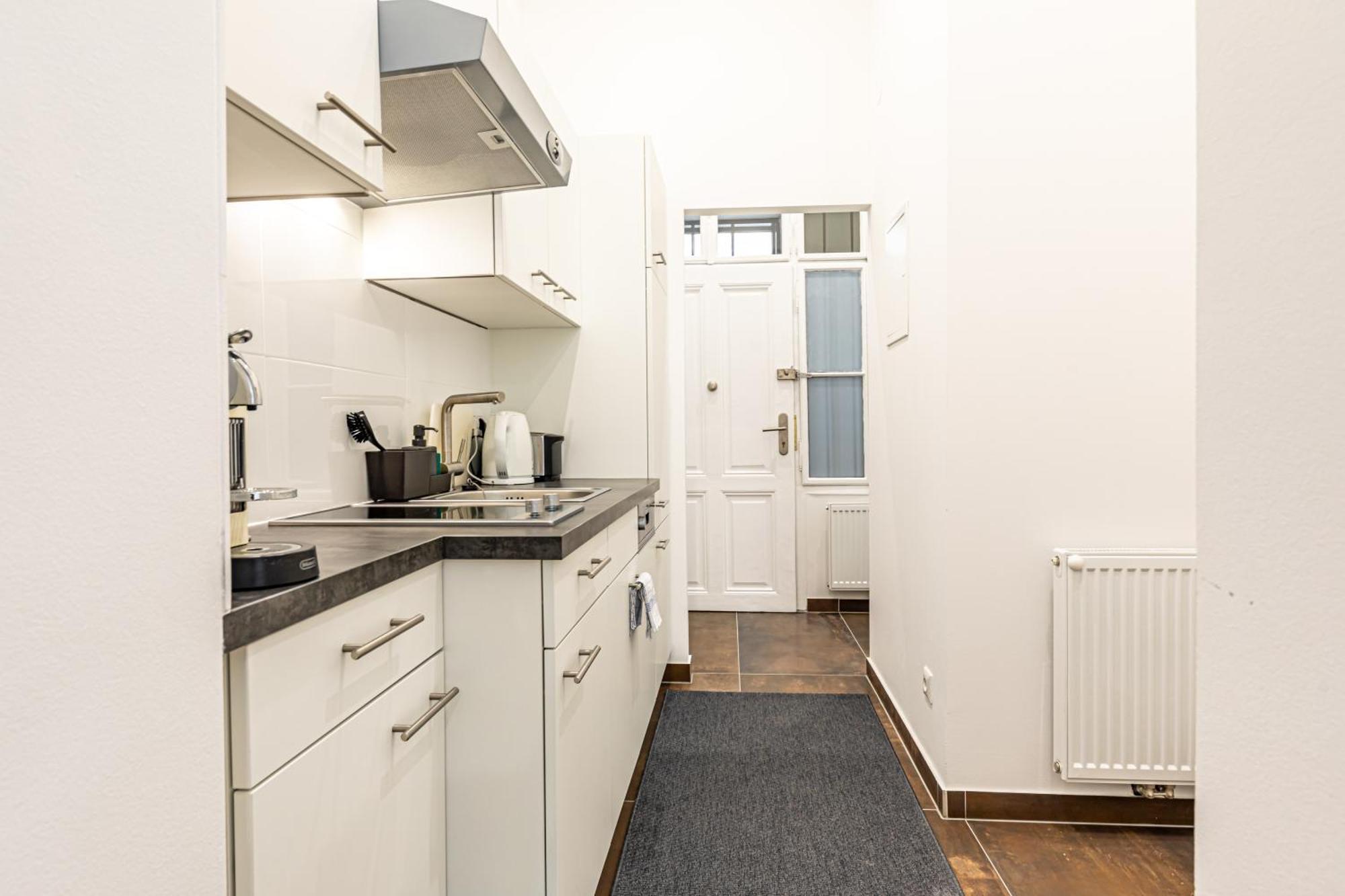 Modern By Jr Apartment