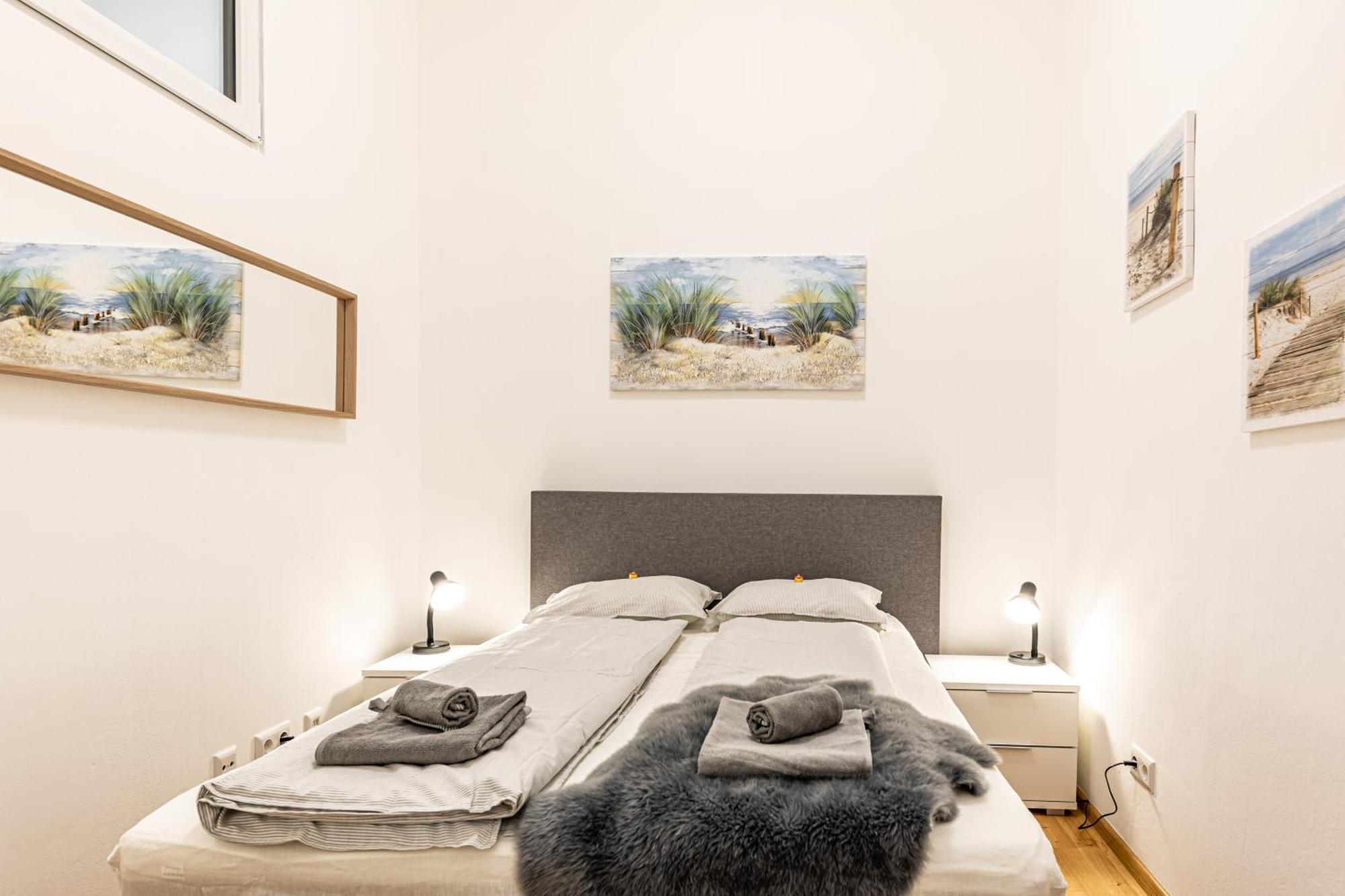 Apartment Modern By Jr *