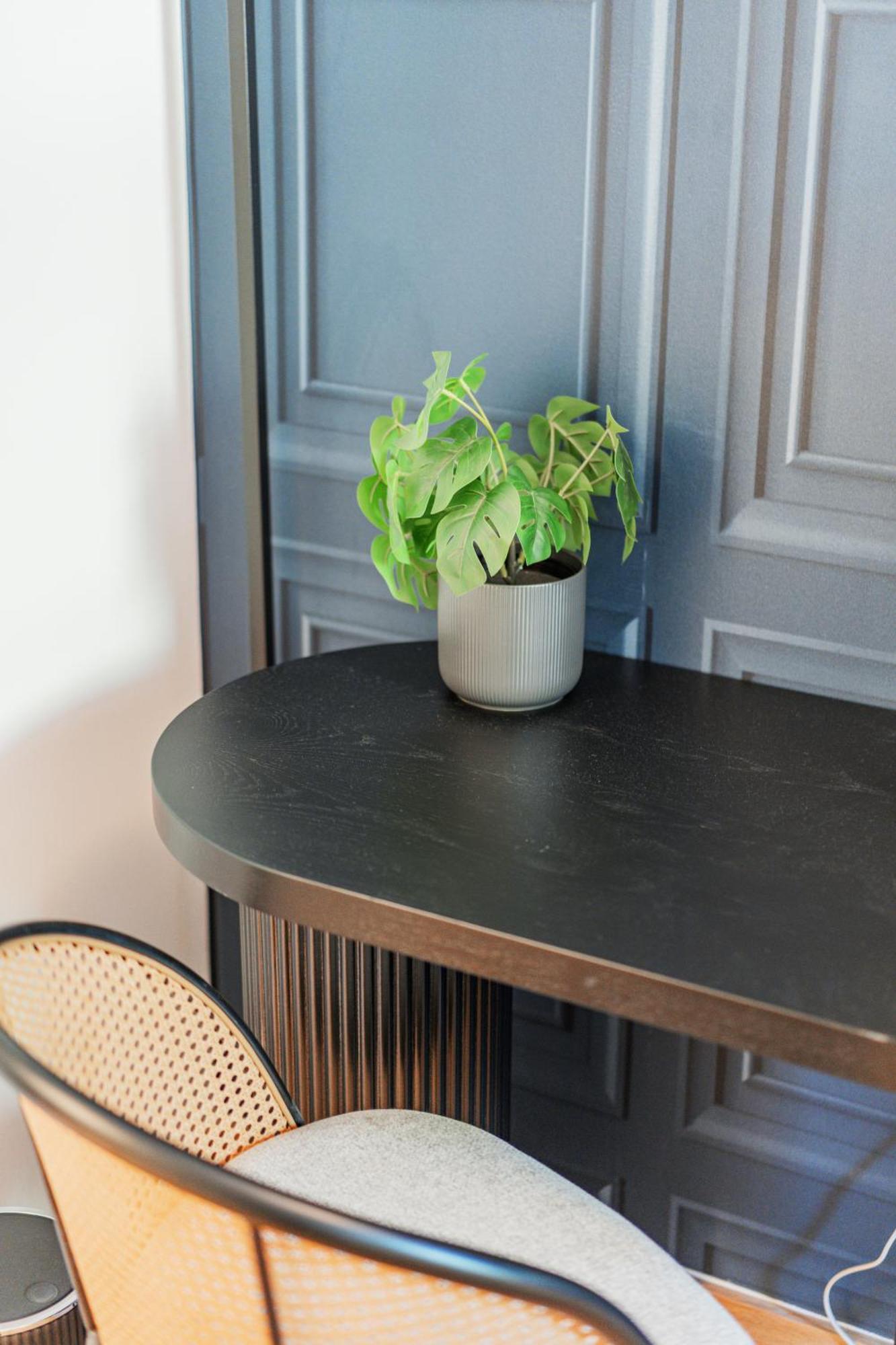Rive By Home1