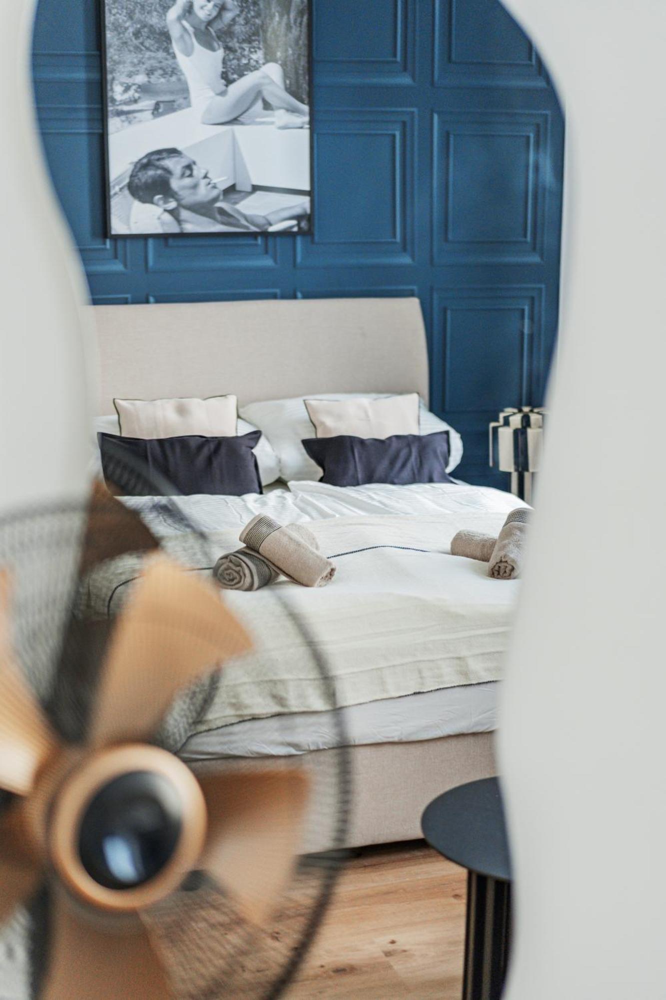 Rive By Home1 Hostel *
