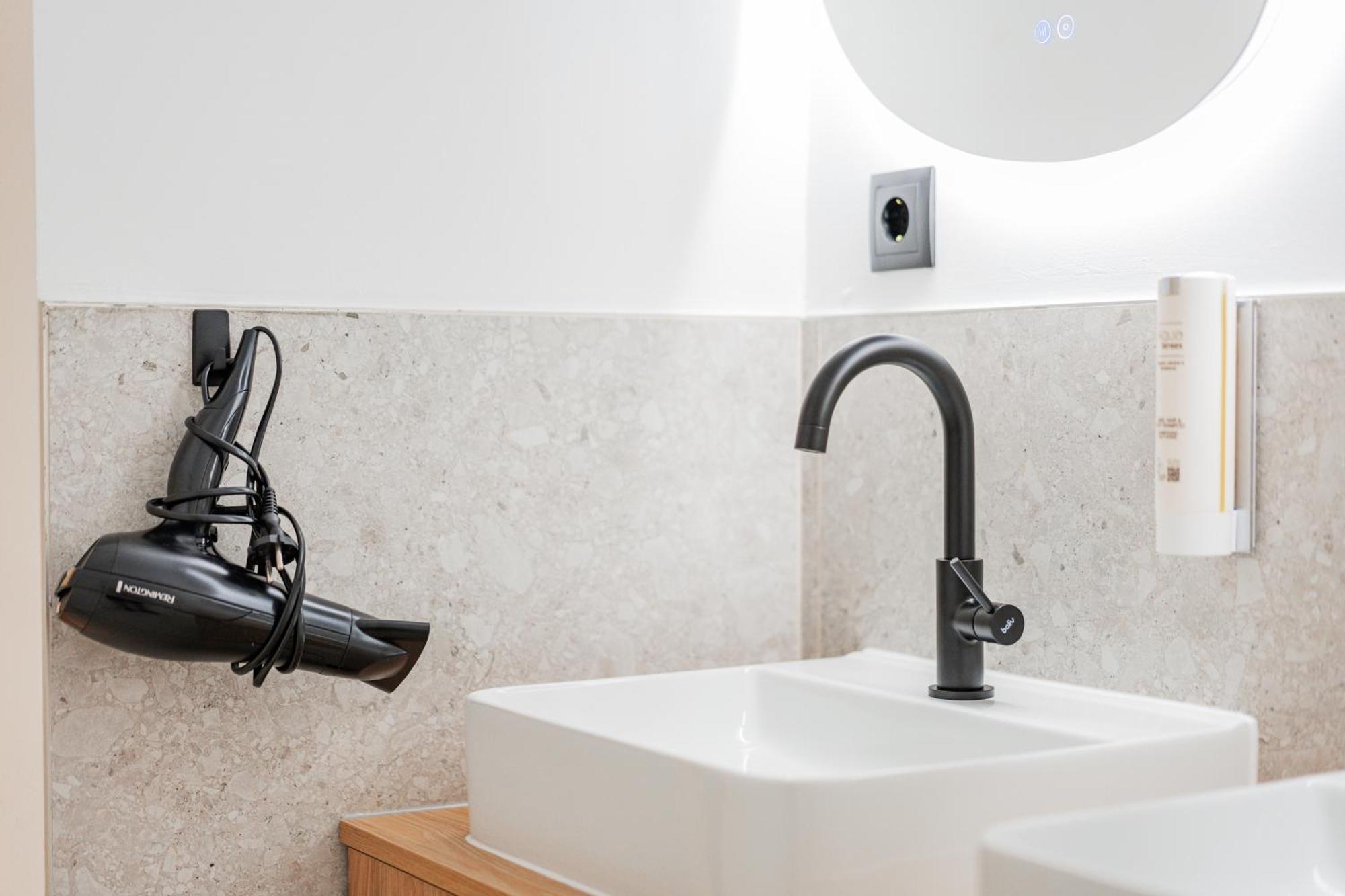Rive By Home1