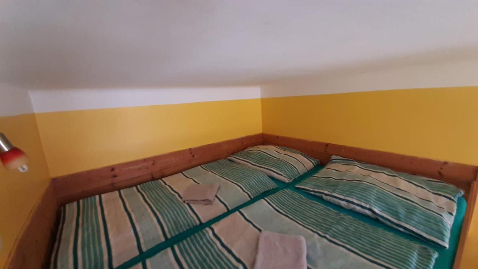 Relaxrooms Hernals Homestay