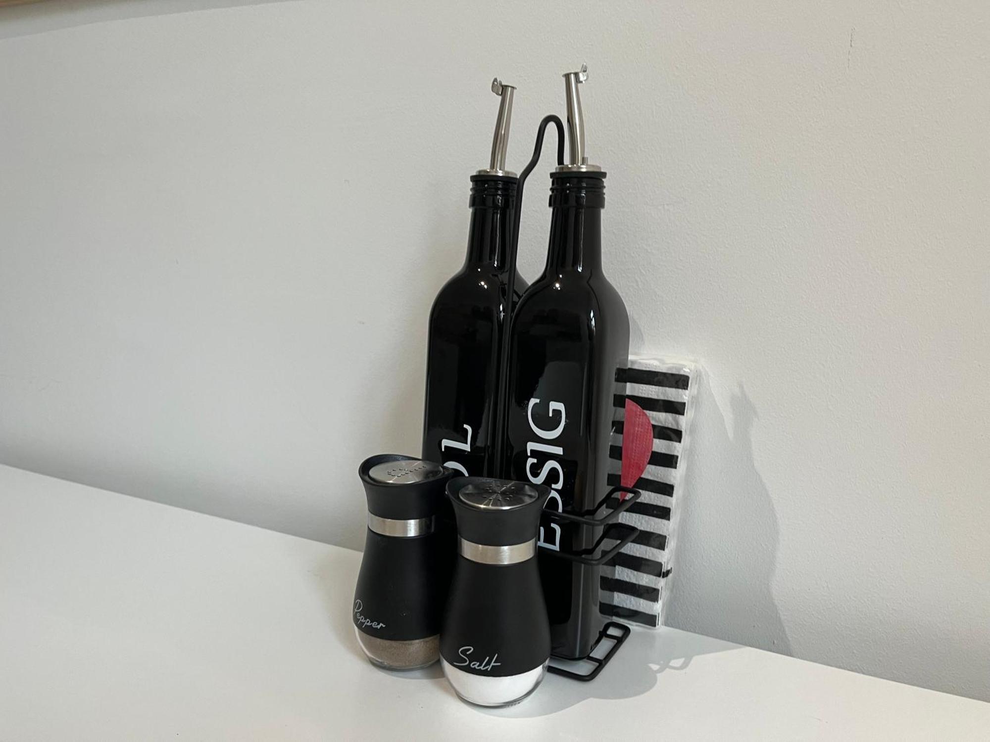Grosszuegiger Wiener Altbau Gleich Neben Schoenbrunn Apartment Vienna