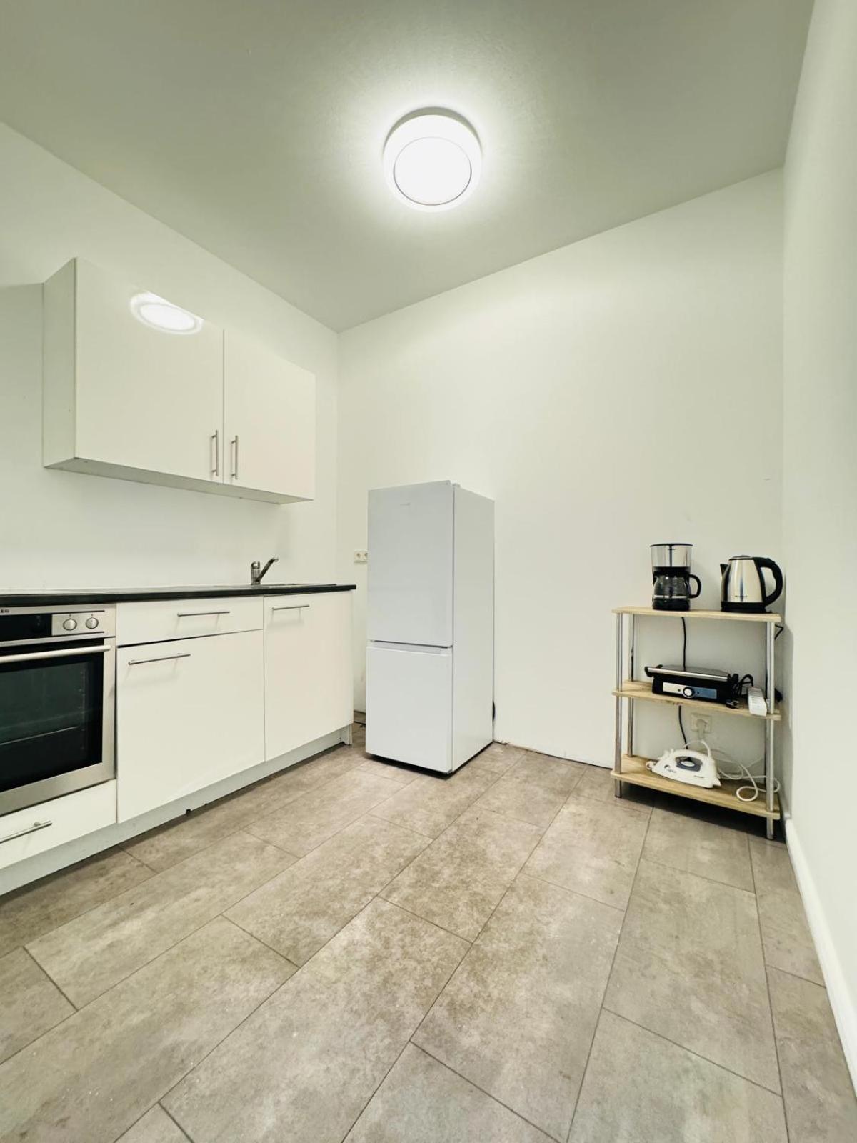 In A Shared Apt 6-min Drive To Schoenbrunn Apartment *