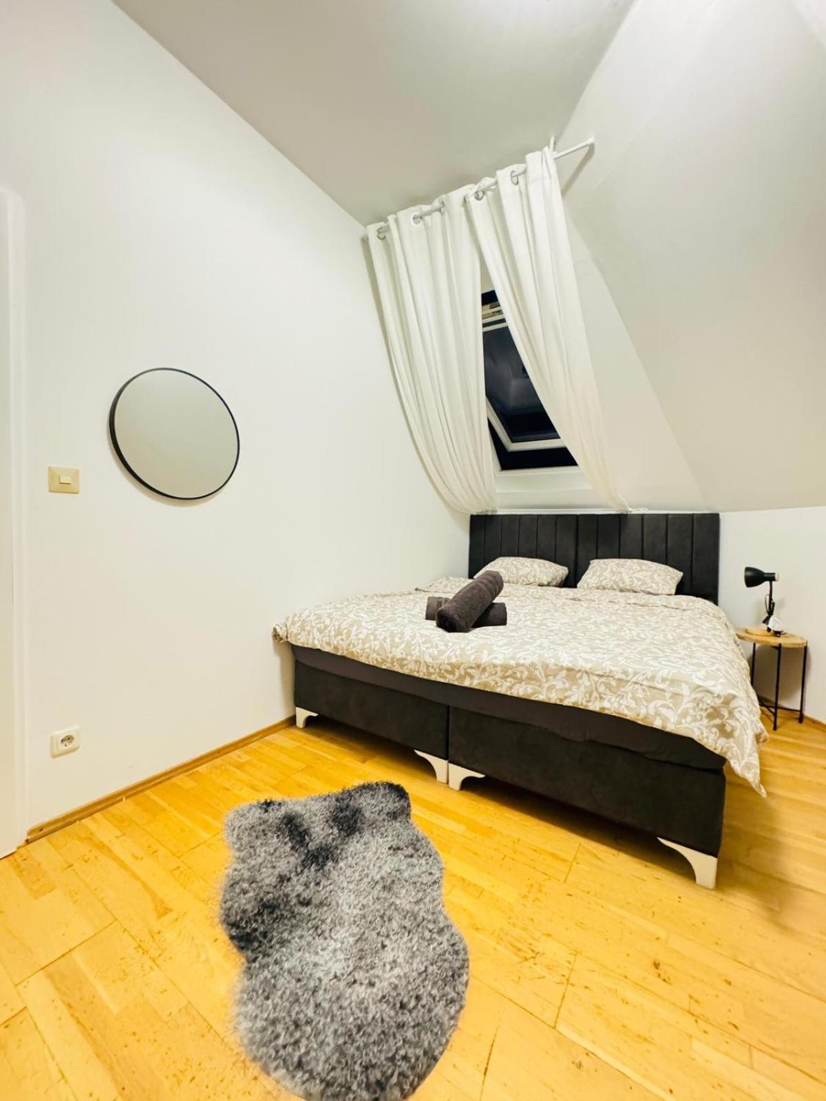 Apartment In A Shared Apt 6-min Drive To Schoenbrunn *